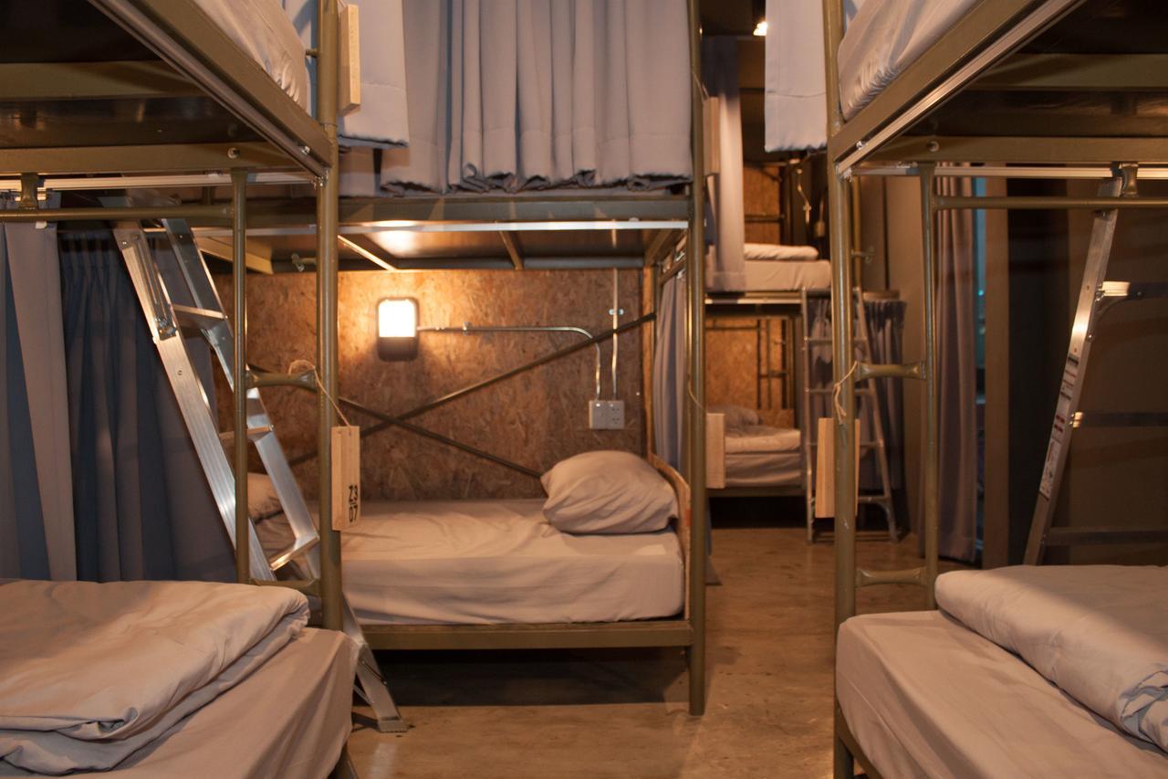 Zhelter'Bkk Hostel Bangkok Exterior photo