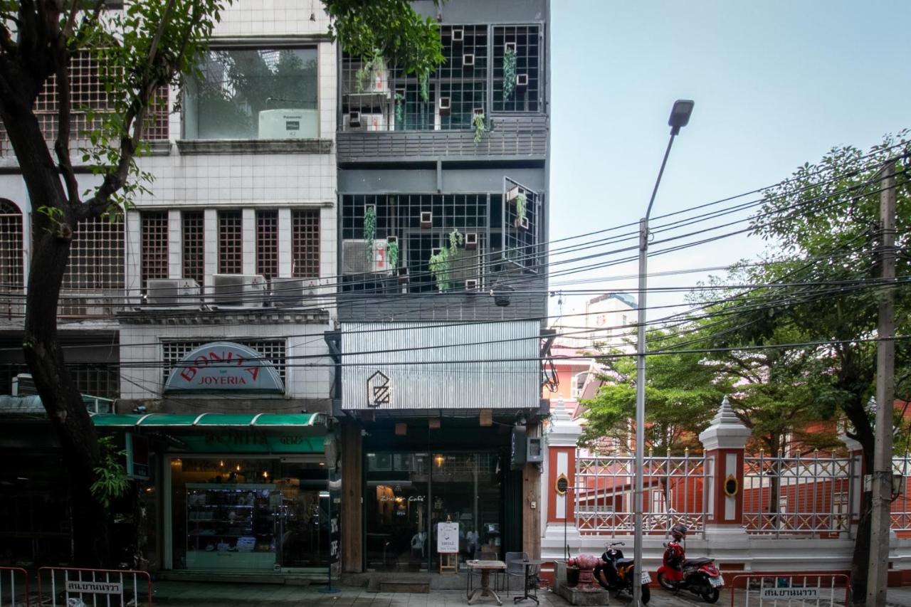 Zhelter'Bkk Hostel Bangkok Exterior photo